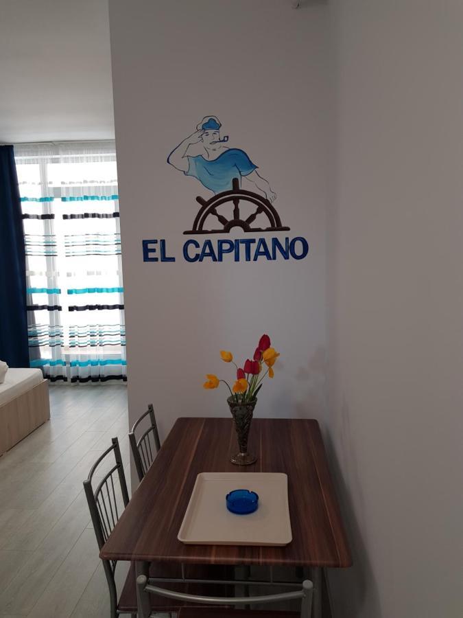 Apartamento El Capitano Studio Năvodari Exterior foto